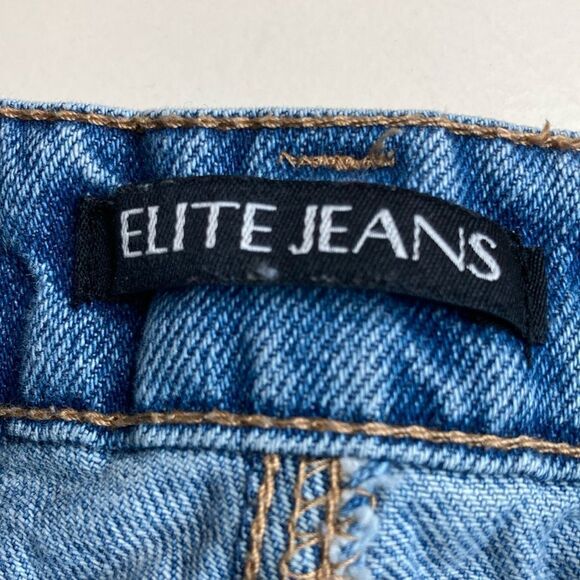 Cute Distressed Button Fly Denim shorts - Picture 6 of 11